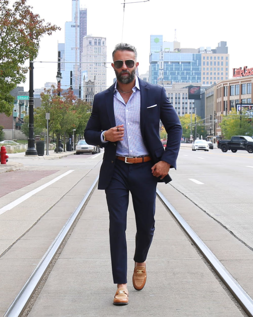 Modern Navy Single-Breasted Blazer