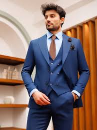 SUITS